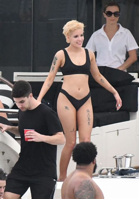 Halsey Sexy Thefappening
