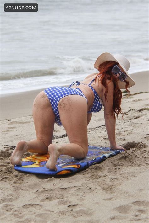 phoebe price sexy enjoys the beach and displays her figure