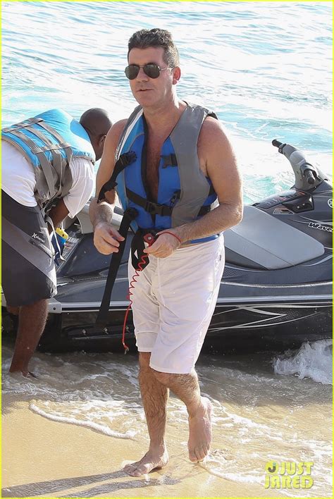shirtless simon cowell draws large female crowd at the beach photo 3021945 mezhgan hussainy