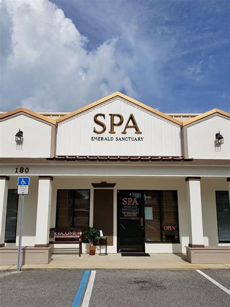 emerald sanctuary day spa    reviews massage