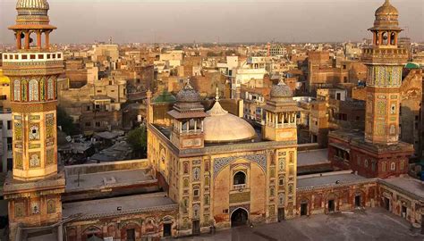 learn   fascinating history language  culture  pakistan