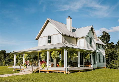 unique wrap  porch house plans pics sukses