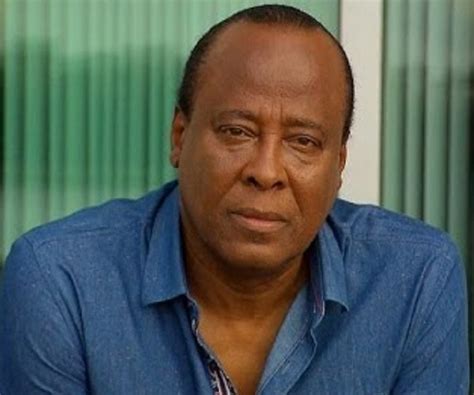 conrad murray biography facts childhood family life achievements