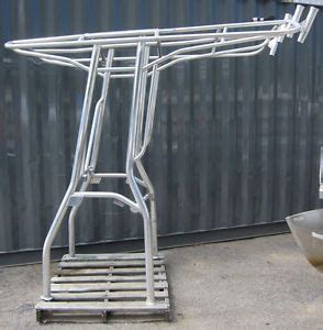 aluminum  top   rodholders light center console