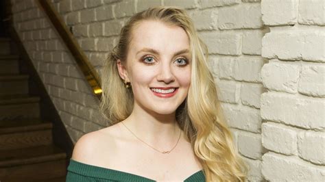 Evanna Lynch Has One Regret About Playing Luna Lovegood In Harry Potter