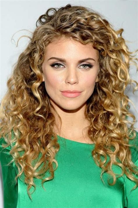 1001 Ideas For Stunning Hairstyles For Curly Hair That You Will Love