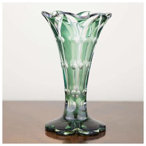 Hayles Shop 1930s Art Deco Green Vase