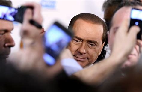 silvio presenta i candidati di forza italia a roma ‘con marchini