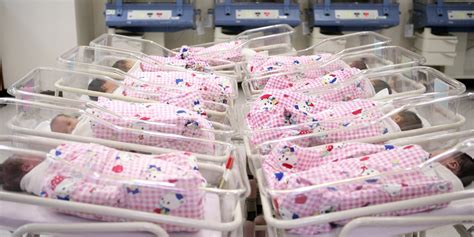 babies born  home    higher risk  perinatal death oregon study finds