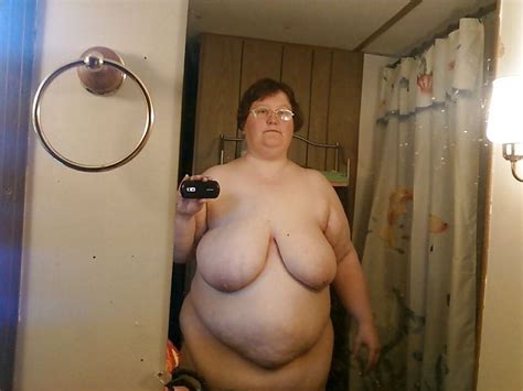 chubby bbw nude selfies