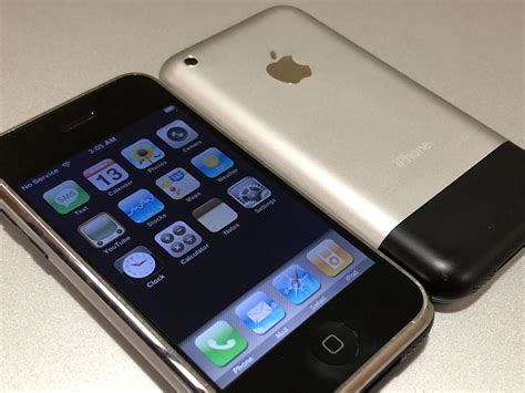 apple iphone  st generation    generation compared