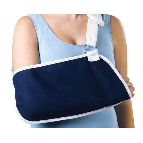 correct   wear  arm sling faculty  medicine