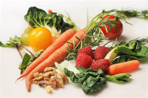 fruits vegetables grown  feed  planet study reveals