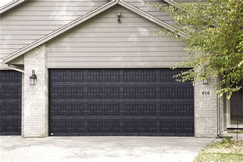 popular garage doors    spectrum overhead door llc
