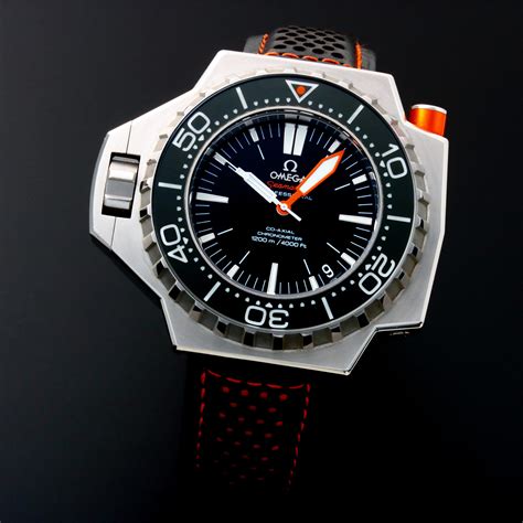 omega seamaster professional diver automatic  preowned prominent timepieces touch