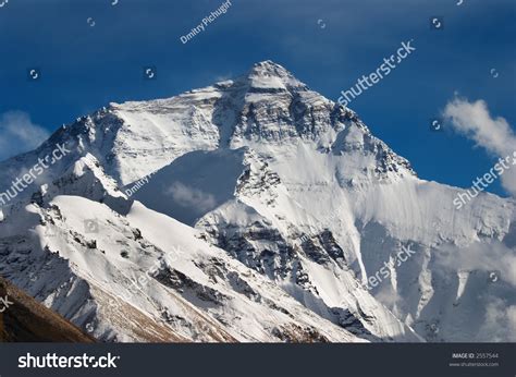 mount everest north face stock photo  shutterstock