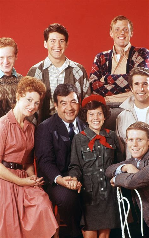 see ron howard and the rest of the happy days cast then and now closer weekly