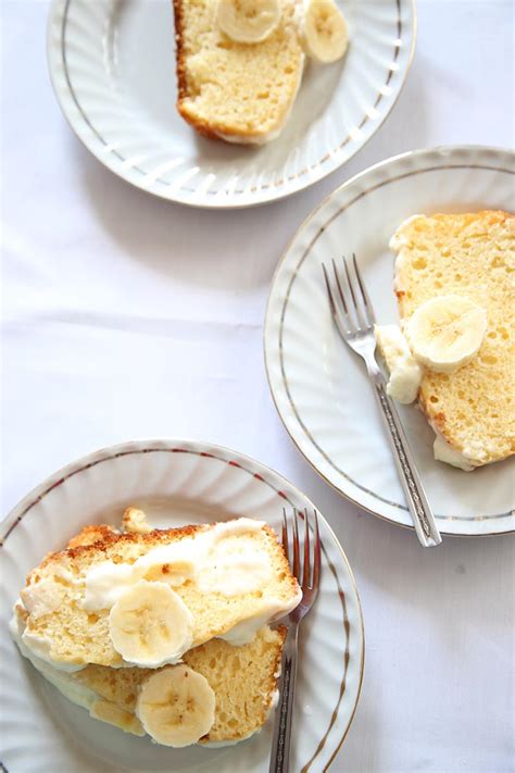 easy sponge cake recipe  banana  cream