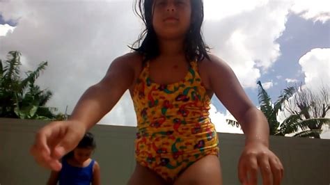 desafio da piscina com a minha irmã youtube