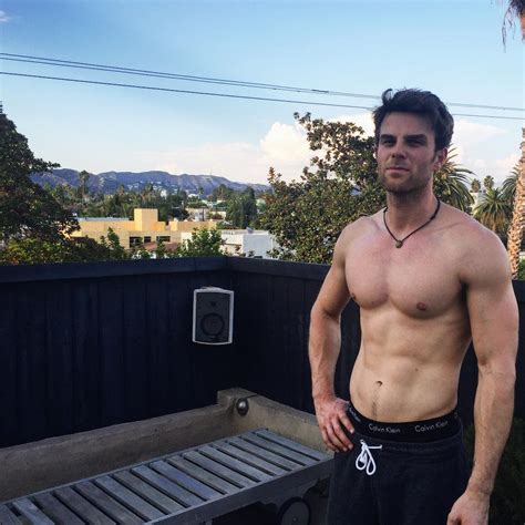 omg he s naked nathaniel buzolic of the originals vampire diaries and pretty little