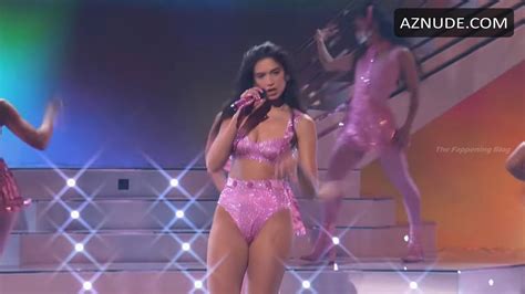 Dua Lipa Sexy Performs On Stage With Other Hot Girls At 63rd Annual