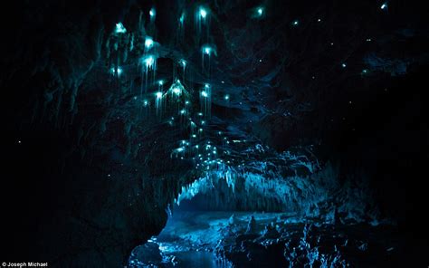 conquering  marvelous dark cave hidden land travel