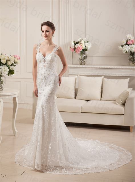 Mdbridal Women Mermaid Lace Wedding Dress With Faux Pearls Slim Fitted