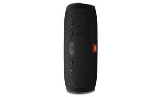 jbl charge  review  steps   step  toms guide