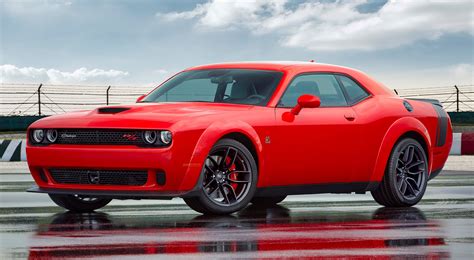 dodge charger widebody turns  wick  family sedan