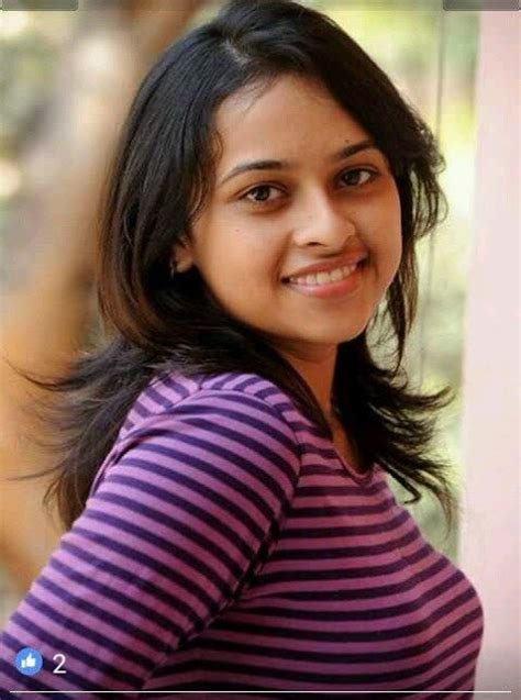 Tamil Actress Sridivya Gorgeous Photos Beautiful Pictures Of Varutha