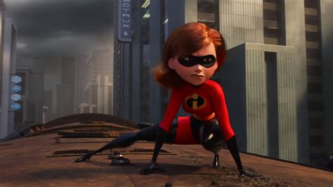 the incredibles are back check out this new incredibles 2 sneak peek