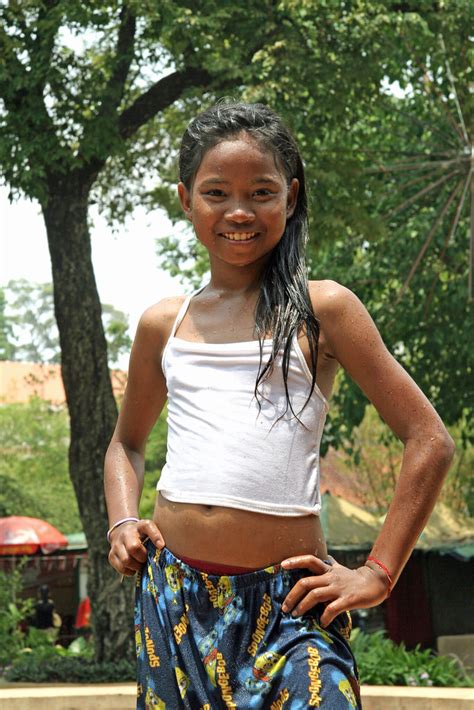 cambodia girl in park 3 confuser flickr