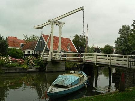 amsterdam      drive   city