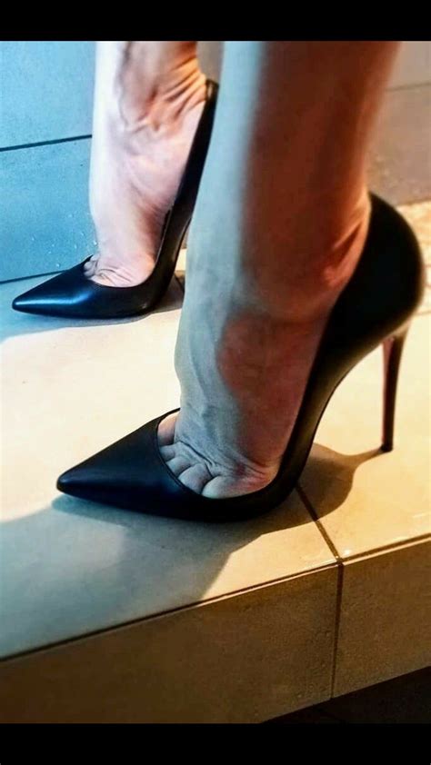 pin on high heels stilettos