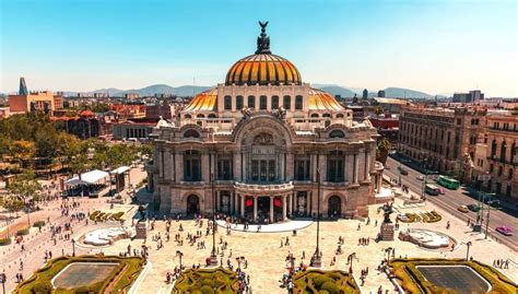 famous mexican architecture
