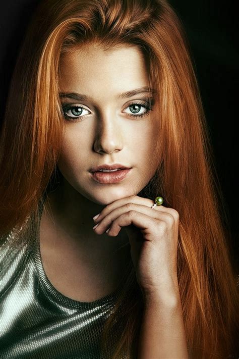 Beautiful Redheads To Get You Primed For The Weekend 38