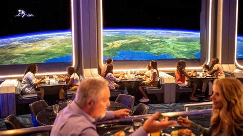 space  restaurant  epcot walt disney world resort