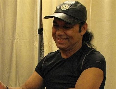 bikram yoga sex scandal guru bikram choudhury made women brush his hair and sleep with him