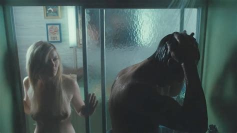 kirsten dunst nude leaked pics and naked sex scenes