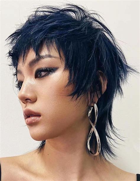 dramatic wolf cut ideas  styling guide hairstyle