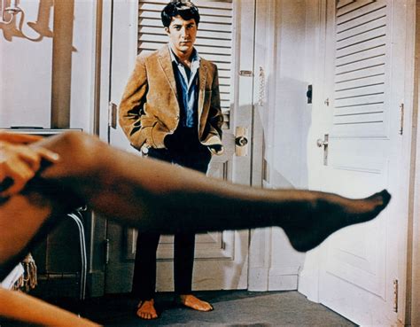 40 classic movies you need to watch in your lifetime the graduate