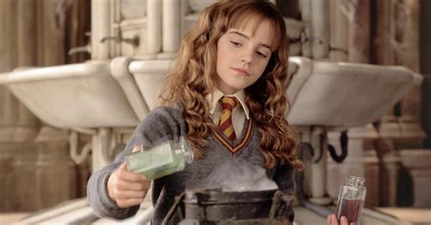 emma watson playing hermione again harry potter