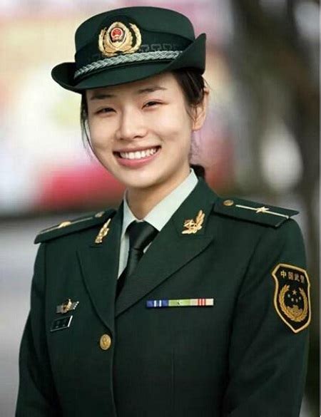 beautiful female bodyguard from china sets the internet on