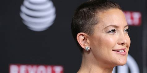 Kate Hudson S Shaved Head Has Grown Out Into An Adorable Pixie Haircut