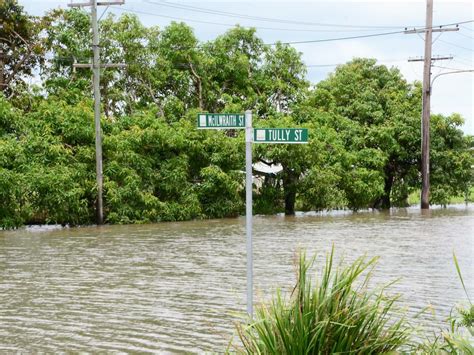 townsville flood city on high alert after city inundated with record