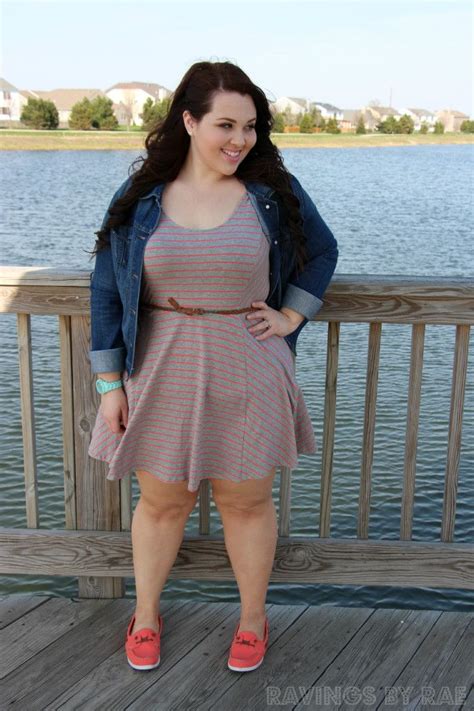 easy outfit with bright shoes chubby girl fashion plus size outfits curvy girl outfits