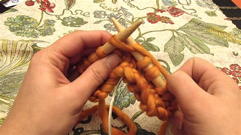 The Easiest Way To Learn How To Knit