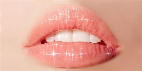 20 Best Lip Plumpers Of 2021 For Bigger Fuller Lips At Home