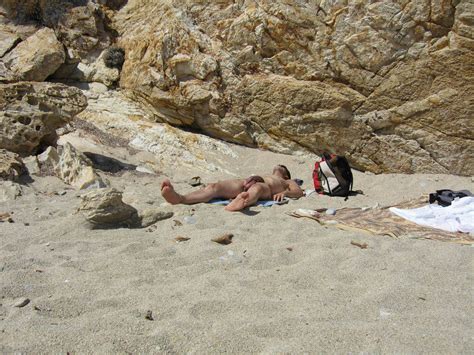Naked Guys Sunbathing Spycamfromguys Hidden Cams Spying
