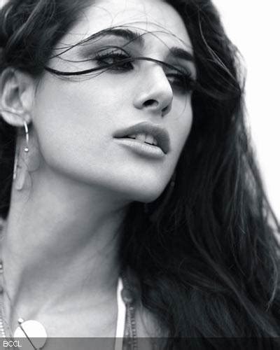 Nargis Fakhri Pakistani Rockstar Girl